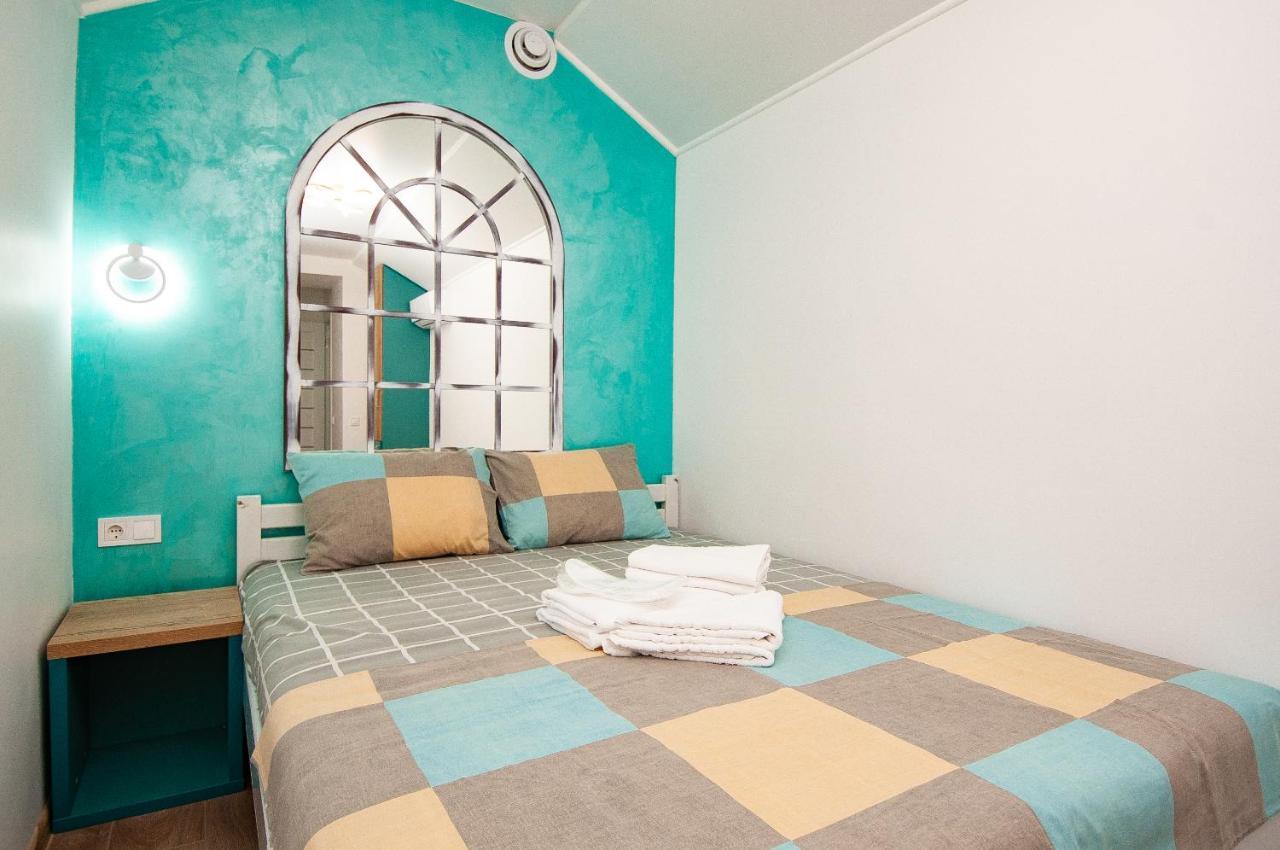 Suites On Chaikovskogo Odesa Exterior photo