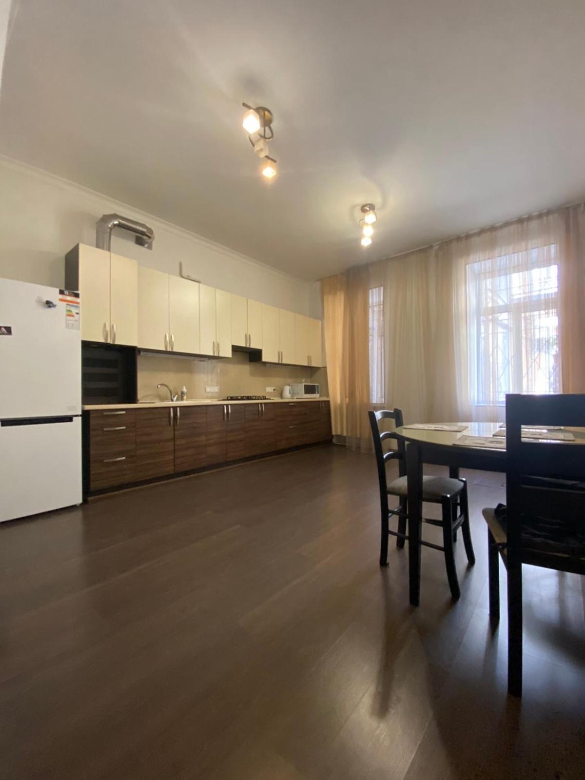 Suites On Chaikovskogo Odesa Exterior photo